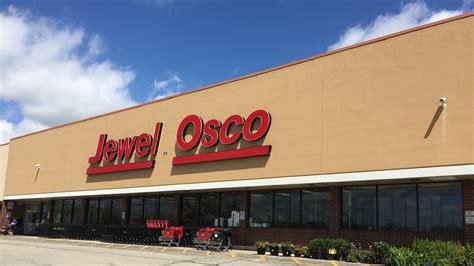 Looking for a pharmacy near you in Schaumburg, IL Our on-site pharmacy can administer RSV Vaccines, flu shots, ShinglesShingrex Vaccines, newest COVID booster shot and back to school vaccinations at no additional cost. . Jewel osco hiring near me